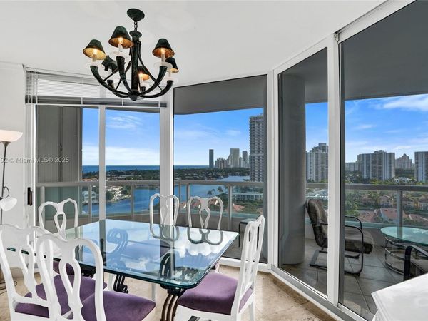 21050 Point Pl, Unit 1403, Aventura, FL 33180