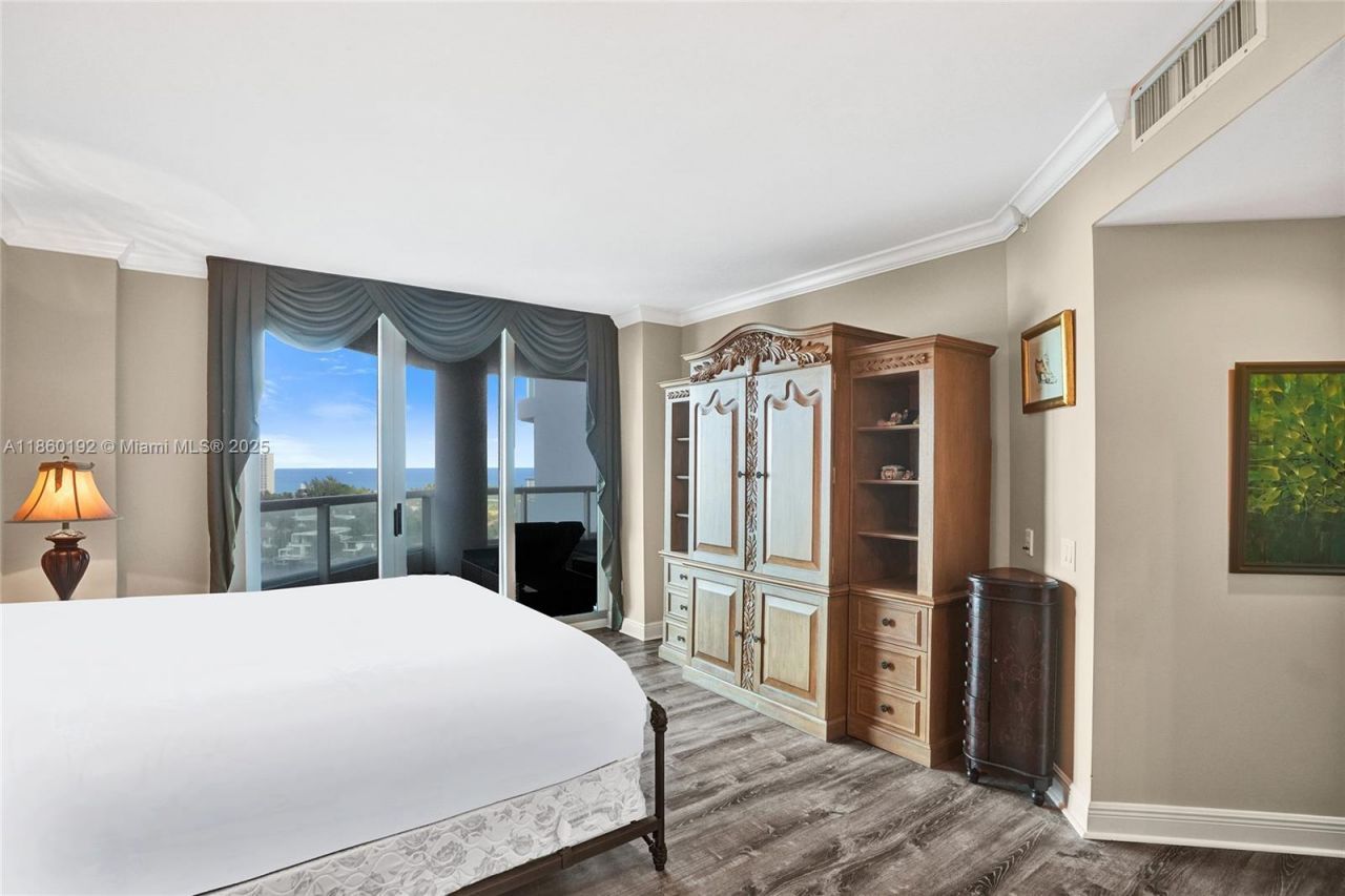 21050 Point Pl, Unit 1403, Aventura, FL 33180 Photo