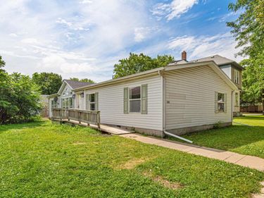 322 Park Row, Saint Peter, MN 56082