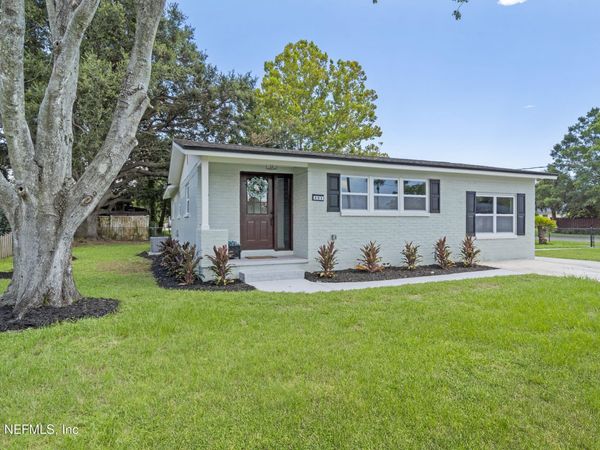 401 SKATE Road, Atlantic Beach, FL 32233