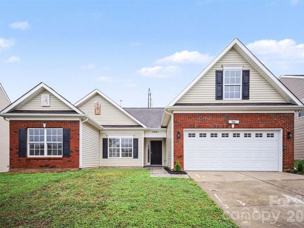 7941 Mossycup Drive, Charlotte, NC 28215