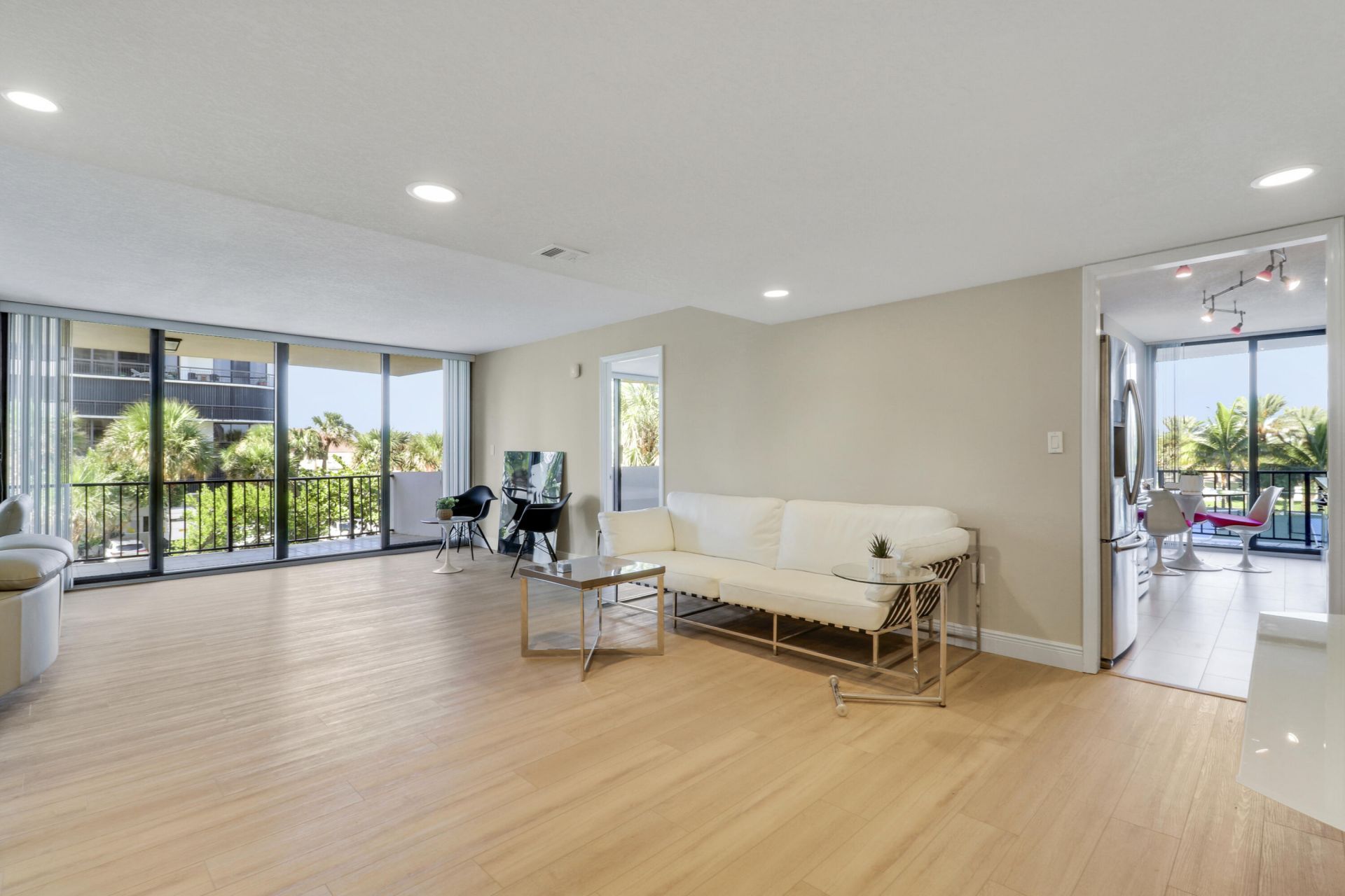 4200 N Ocean Drive, Unit 2-204, Singer Island, FL 33404 Photo