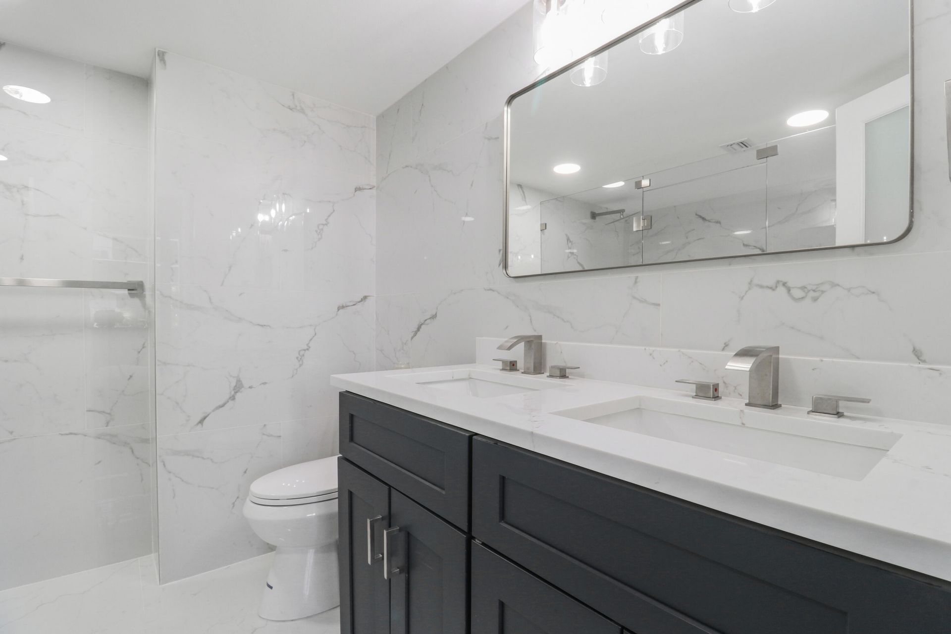 4200 N Ocean Drive, Unit 2-204, Singer Island, FL 33404 Photo