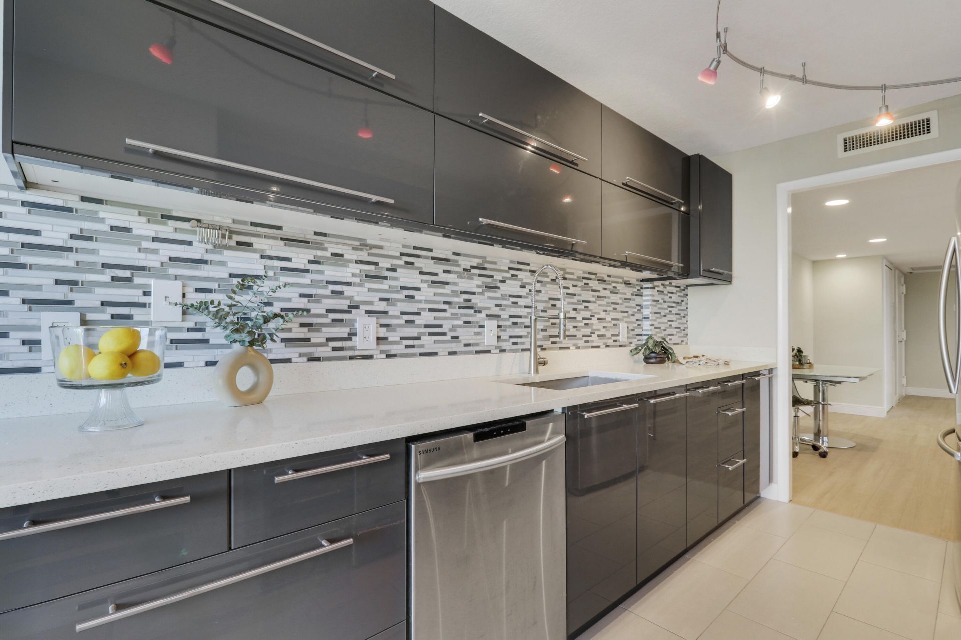 4200 N Ocean Drive, Unit 2-204, Singer Island, FL 33404 Photo