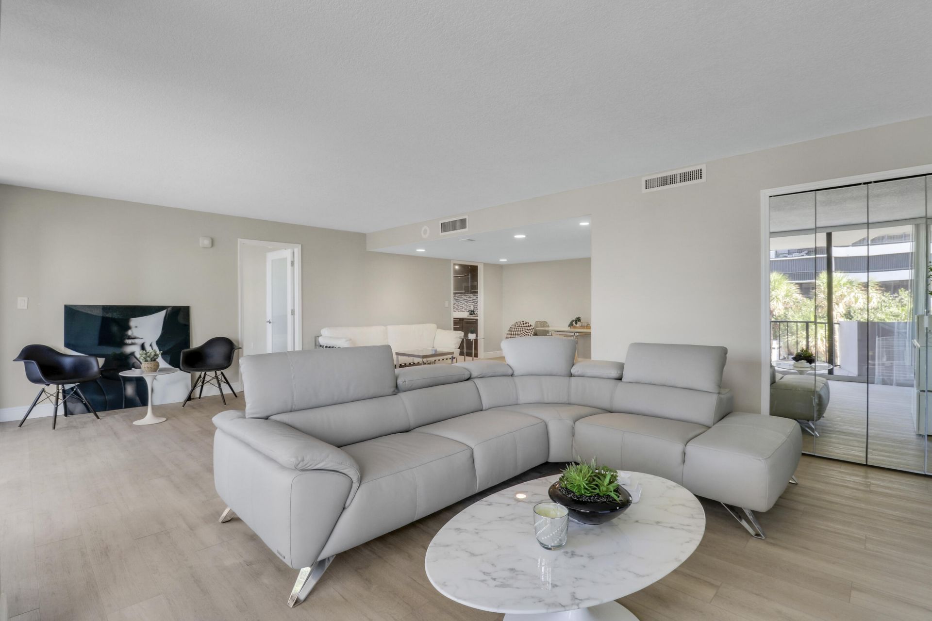 4200 N Ocean Drive, Unit 2-204, Singer Island, FL 33404 Photo