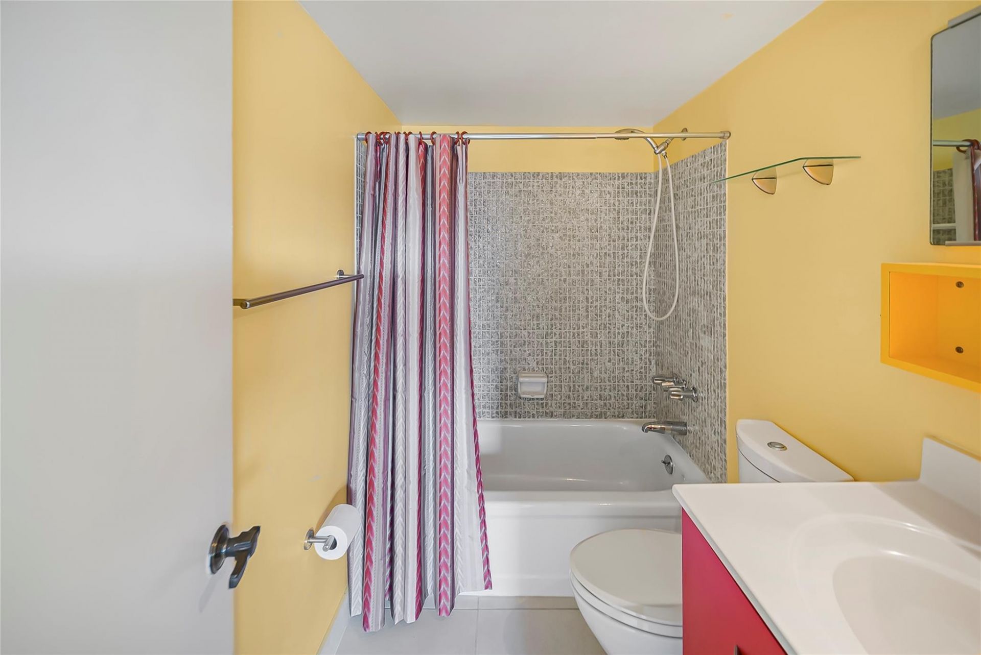 3105 NE 28 Street, Unit 2b, Fort Lauderdale, FL 33308 Photo