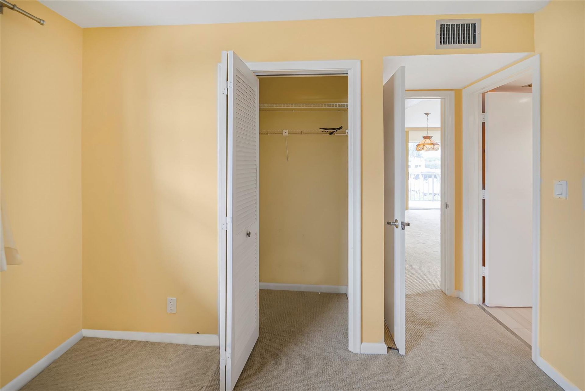 3105 NE 28 Street, Unit 2b, Fort Lauderdale, FL 33308 Photo