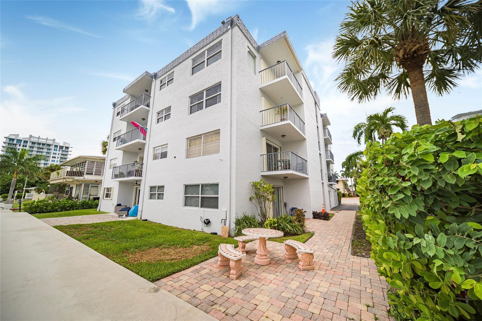 3105 NE 28 Street, Unit 2b, Fort Lauderdale, FL 33308 Photo