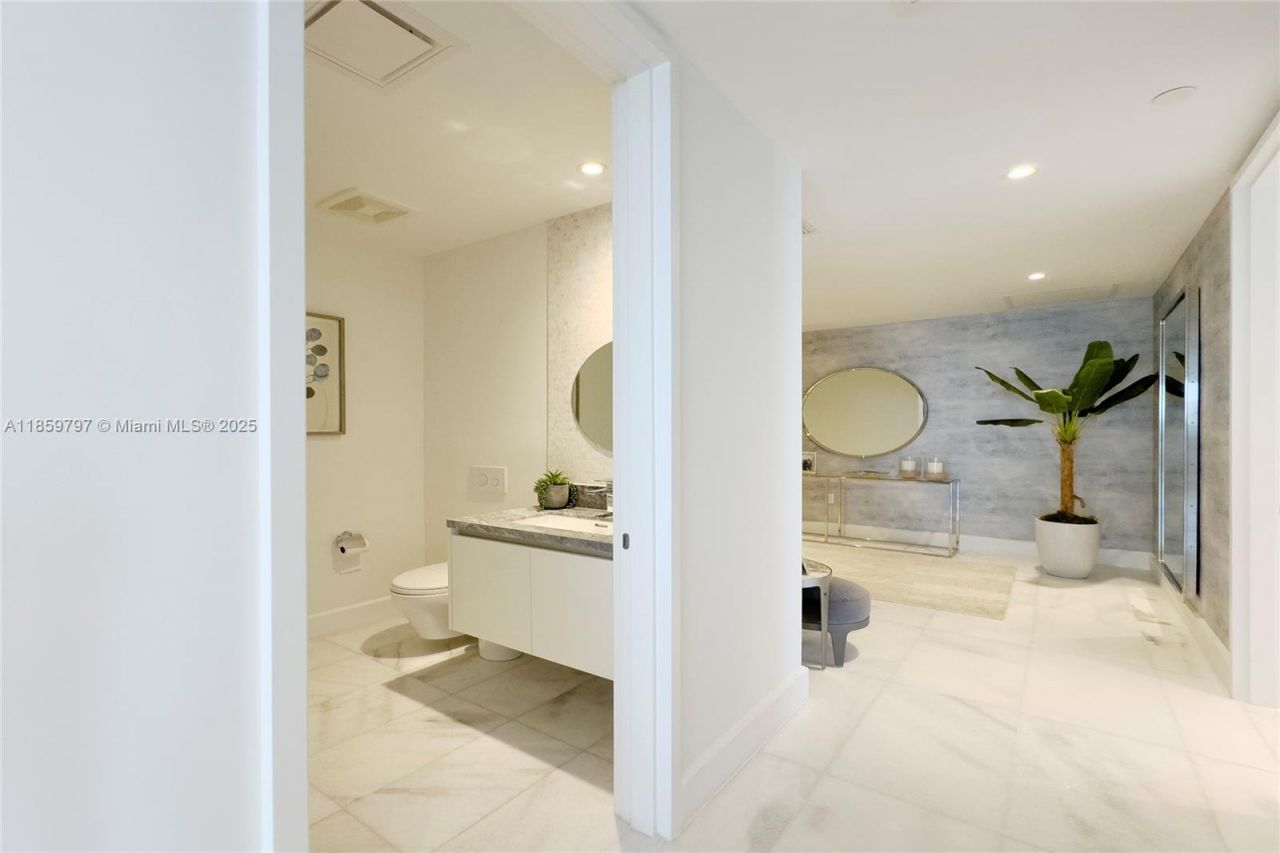 700 NE 26th Ter, Unit 2601, Miami, FL 33137 Photo