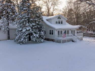 209 Park Avenue W, Hackensack, MN 56452