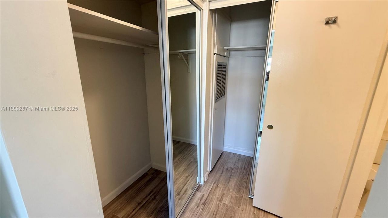 19001 NE 14th Ave, Unit 145, Miami, FL 33179 Photo