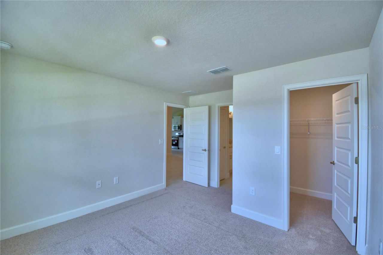 5208 Tennessee Ridge Court, Auburndale, FL 33823 Photo