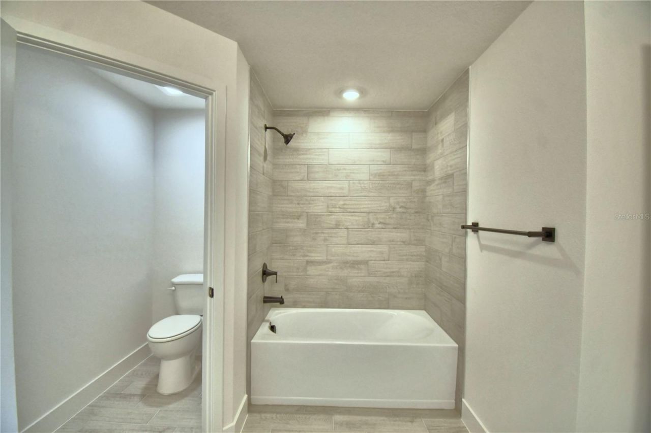 5208 Tennessee Ridge Court, Auburndale, FL 33823 Photo