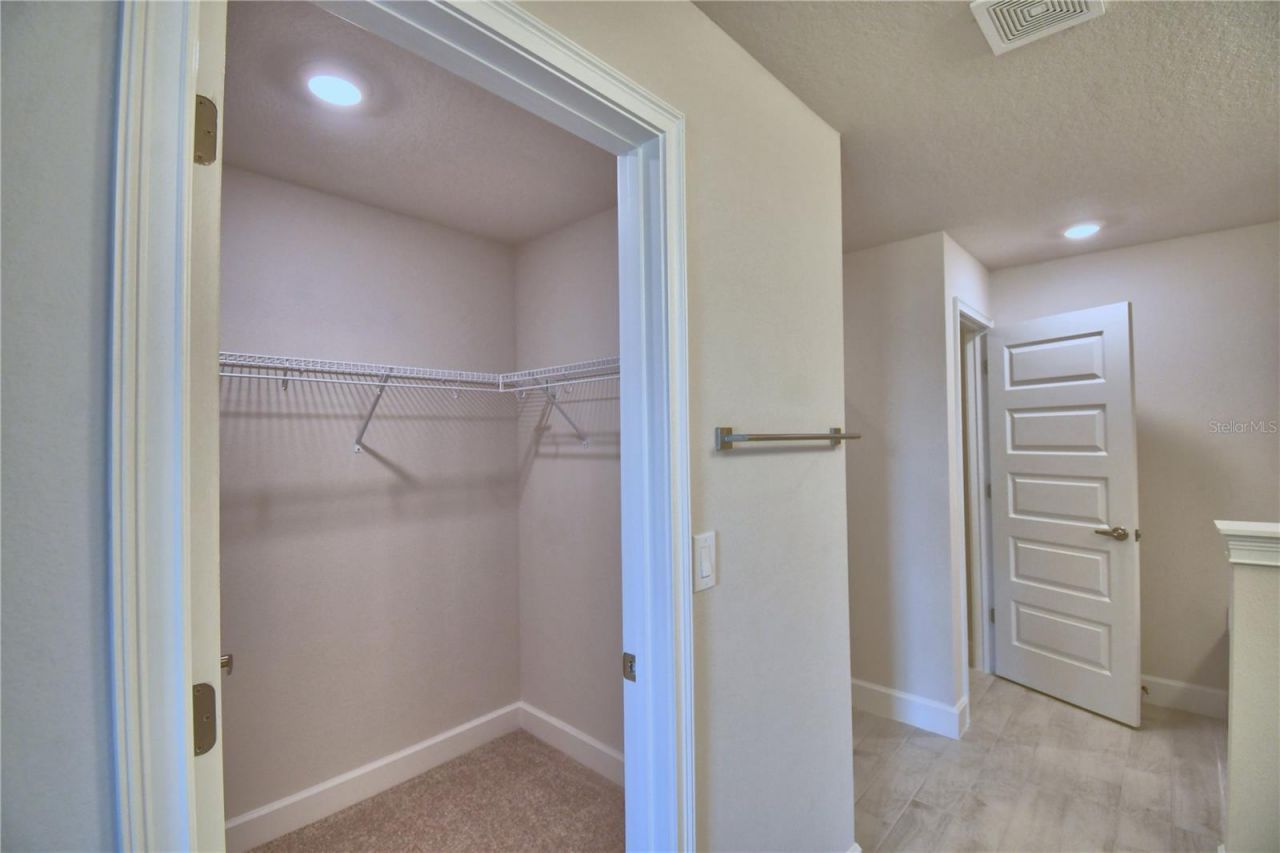 5208 Tennessee Ridge Court, Auburndale, FL 33823 Photo