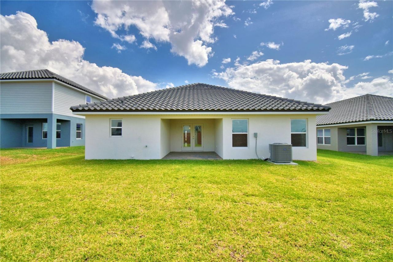 5208 Tennessee Ridge Court, Auburndale, FL 33823 Photo