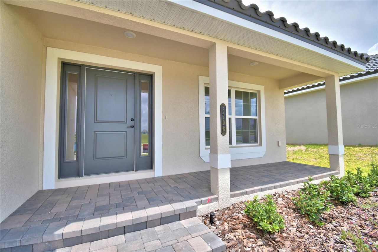 5208 Tennessee Ridge Court, Auburndale, FL 33823 Photo