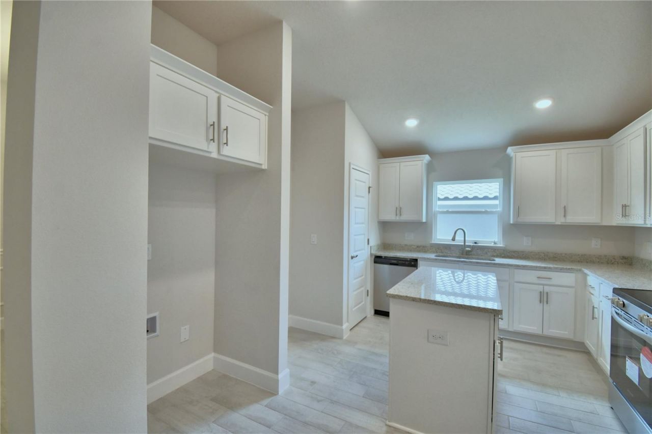 5208 Tennessee Ridge Court, Auburndale, FL 33823 Photo