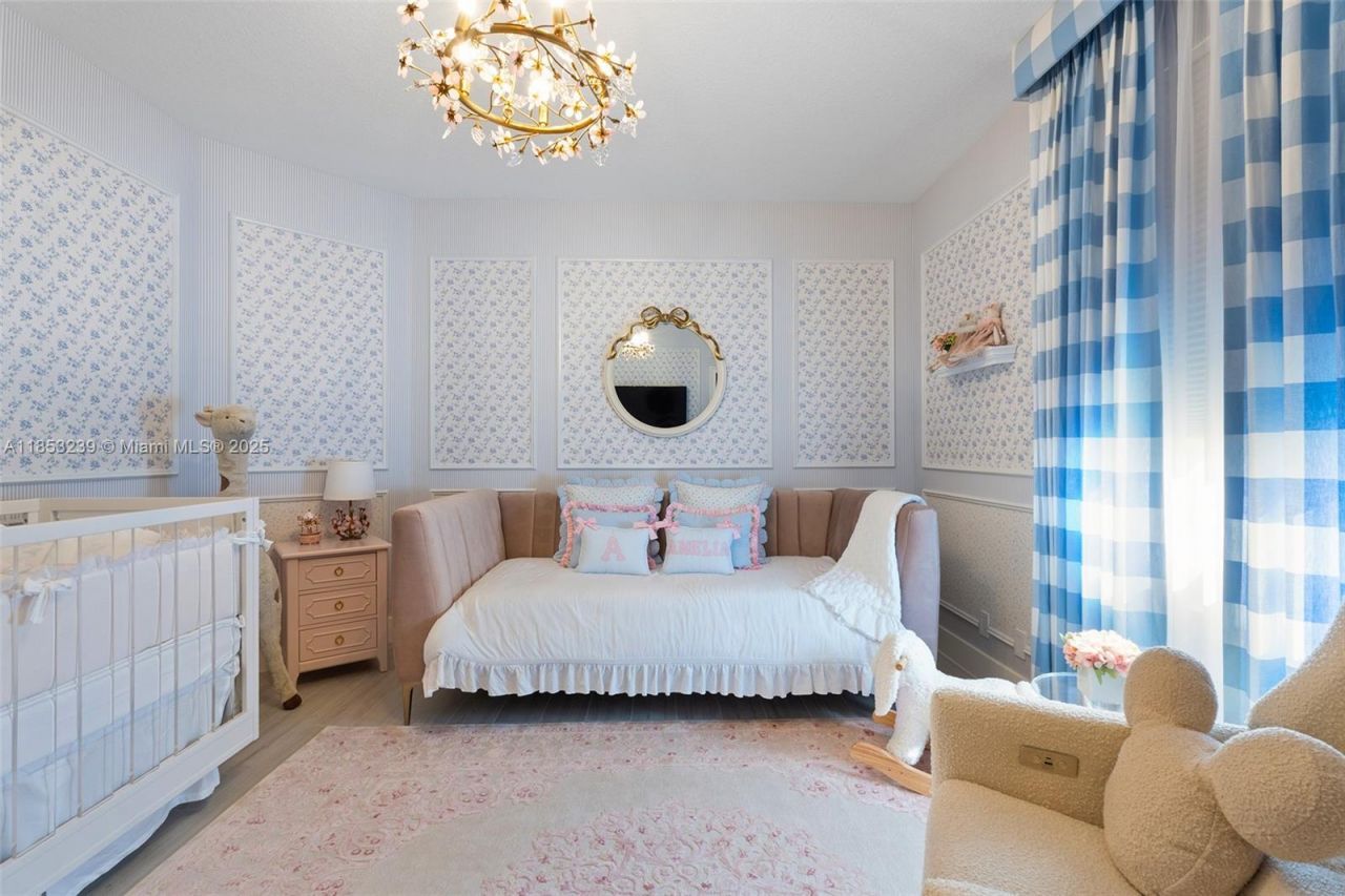 2438 Poinciana Ct, Weston, FL 33327 Photo