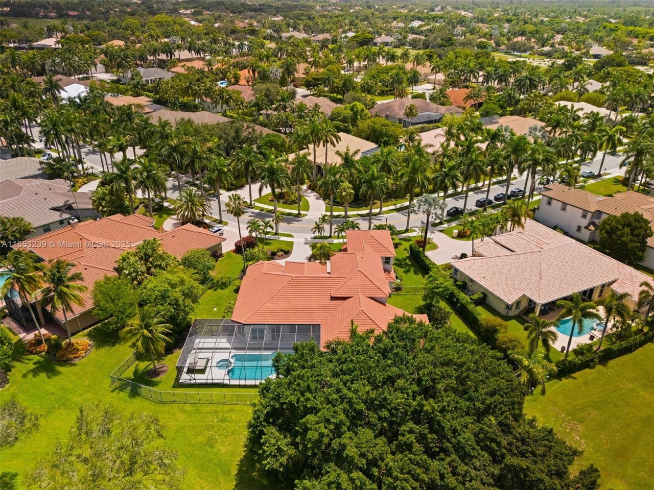 2438 Poinciana Ct, Weston, FL 33327 Photo