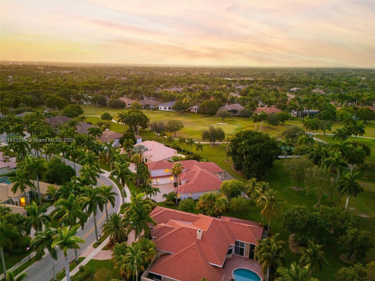 2438 Poinciana Ct, Weston, FL 33327 Photo