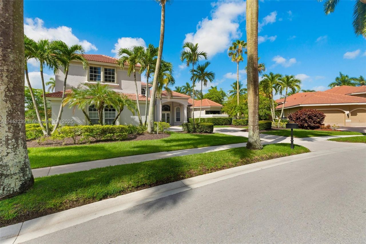 2438 Poinciana Ct, Weston, FL 33327 Photo