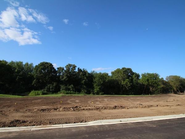 310 10th Street S, Sartell, MN 56377