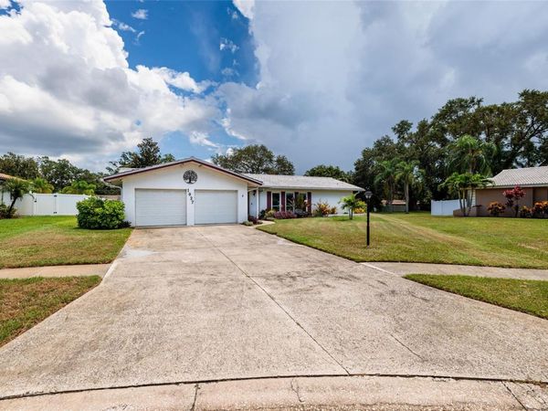 1027 GROVEWOOD COURT, CLEARWATER, FL 33764