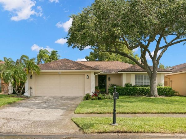 2241 HERON CIRCLE, CLEARWATER, FL 33762