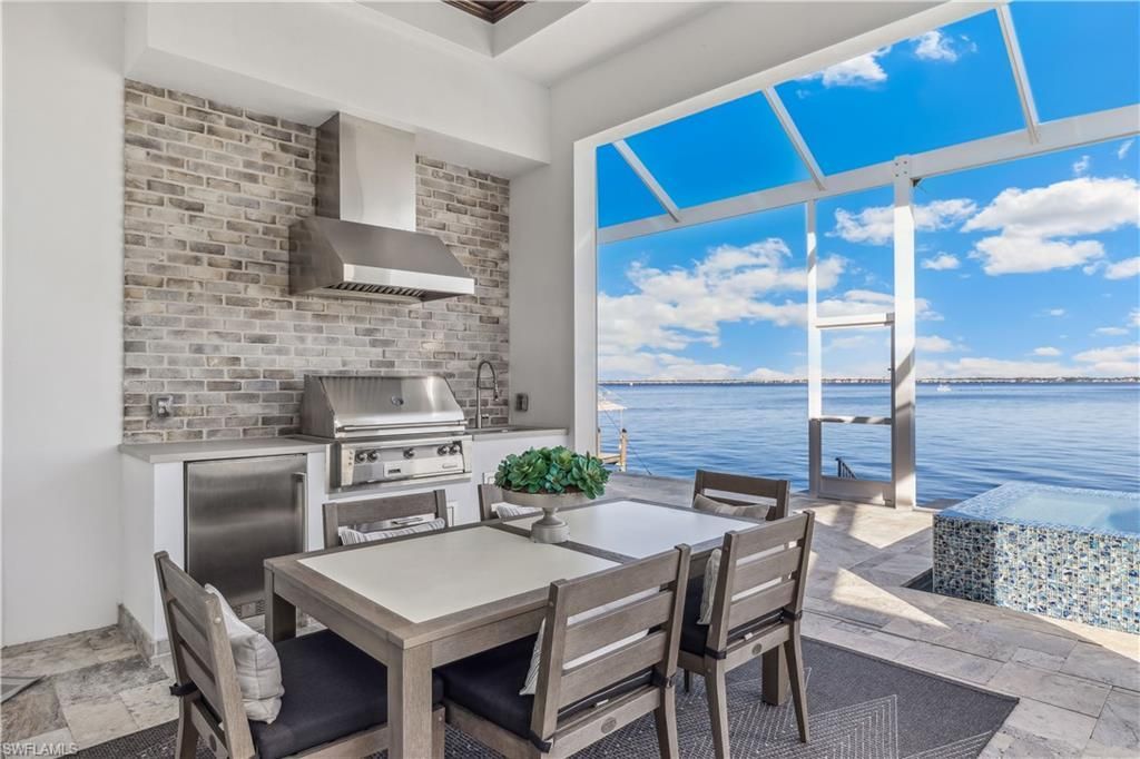 3339 SE 22nd Pl, Cape Coral, FL 33904 Photo