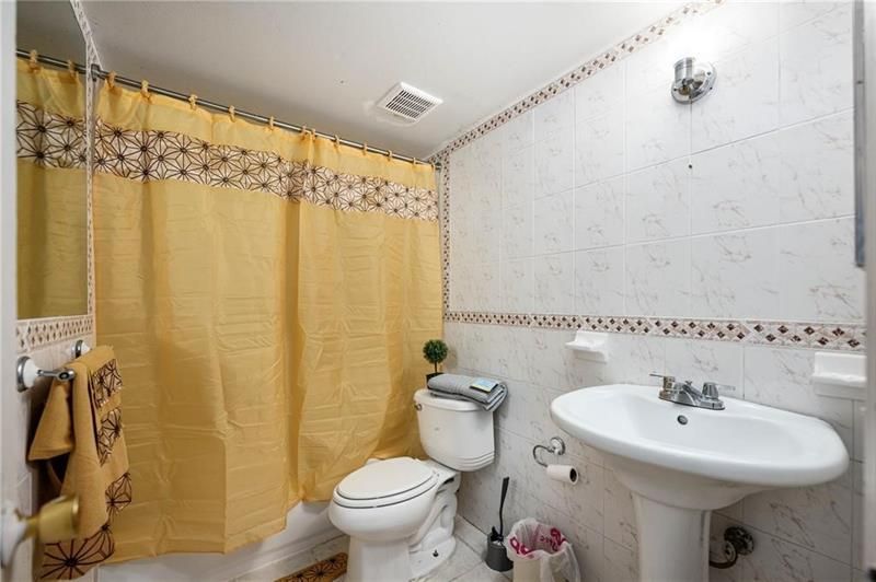 1110 S 29th Avenue, Hollywood, FL 33020 Photo