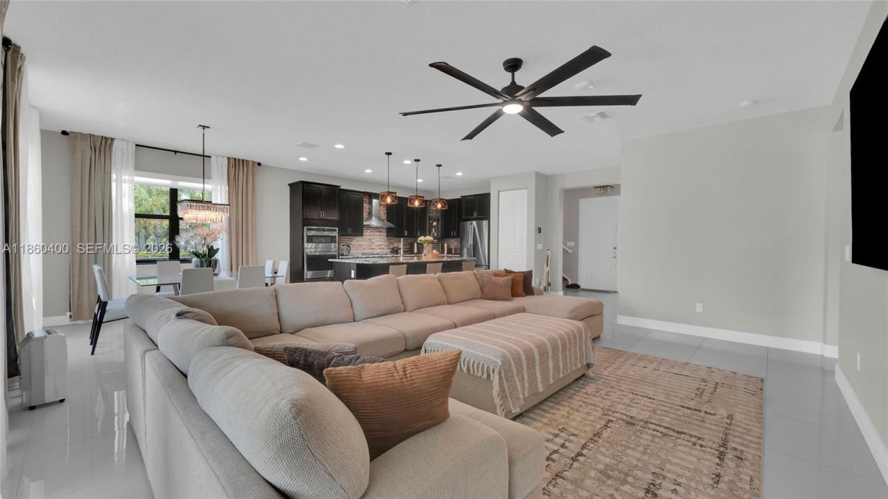 7349 Stella Ln, Lake Worth, FL 33463 Photo