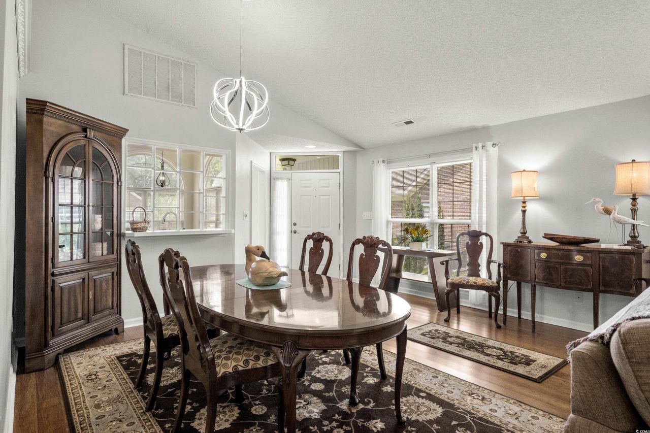 1010 Swan Lake Dr. Photo 14