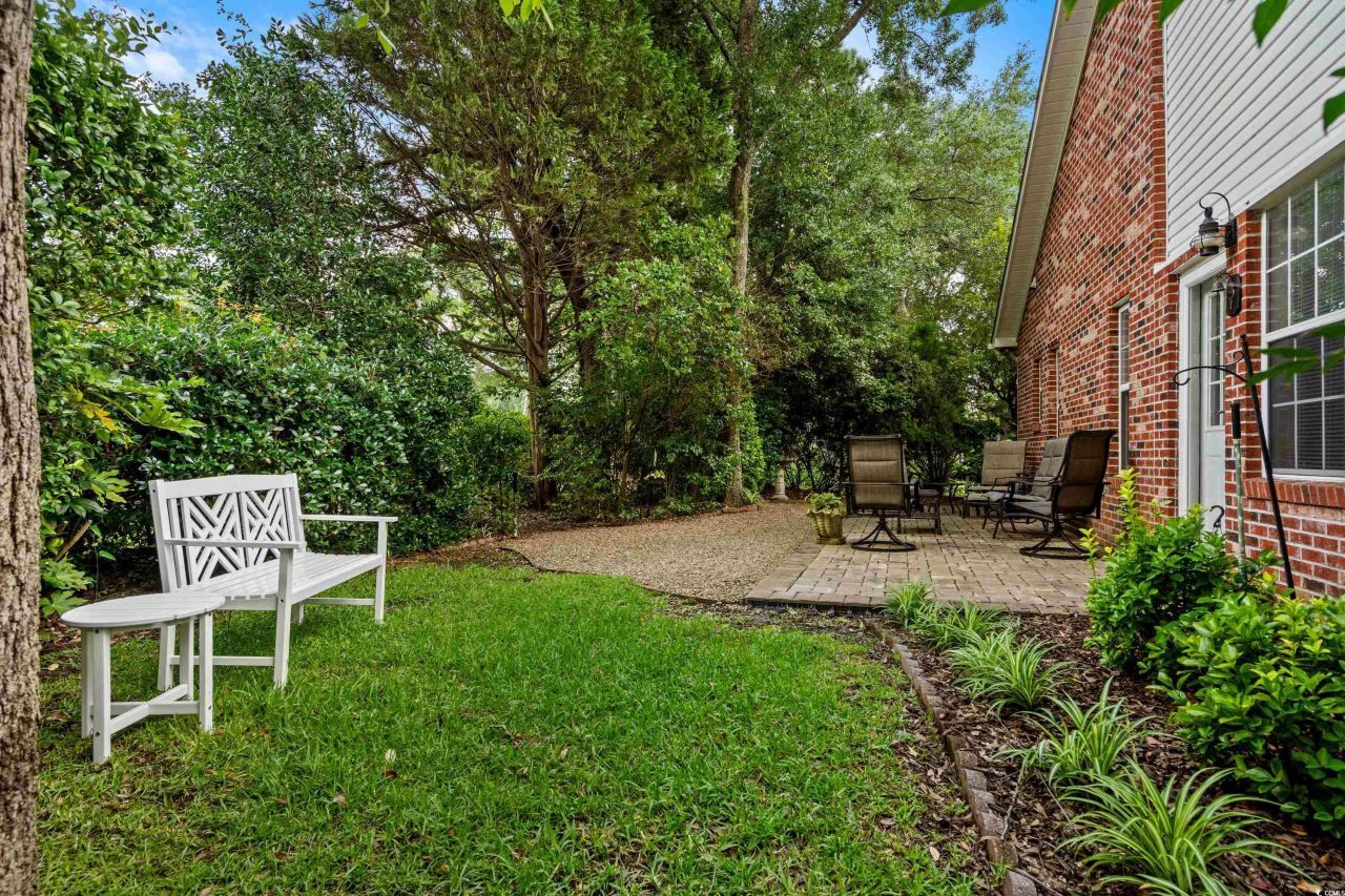 1010 Swan Lake Dr. Photo 24