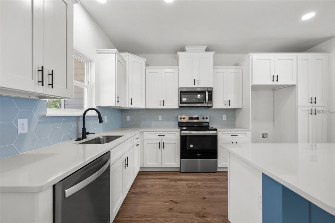 601 Fisher Drive, Bronson, FL 32621 Photo