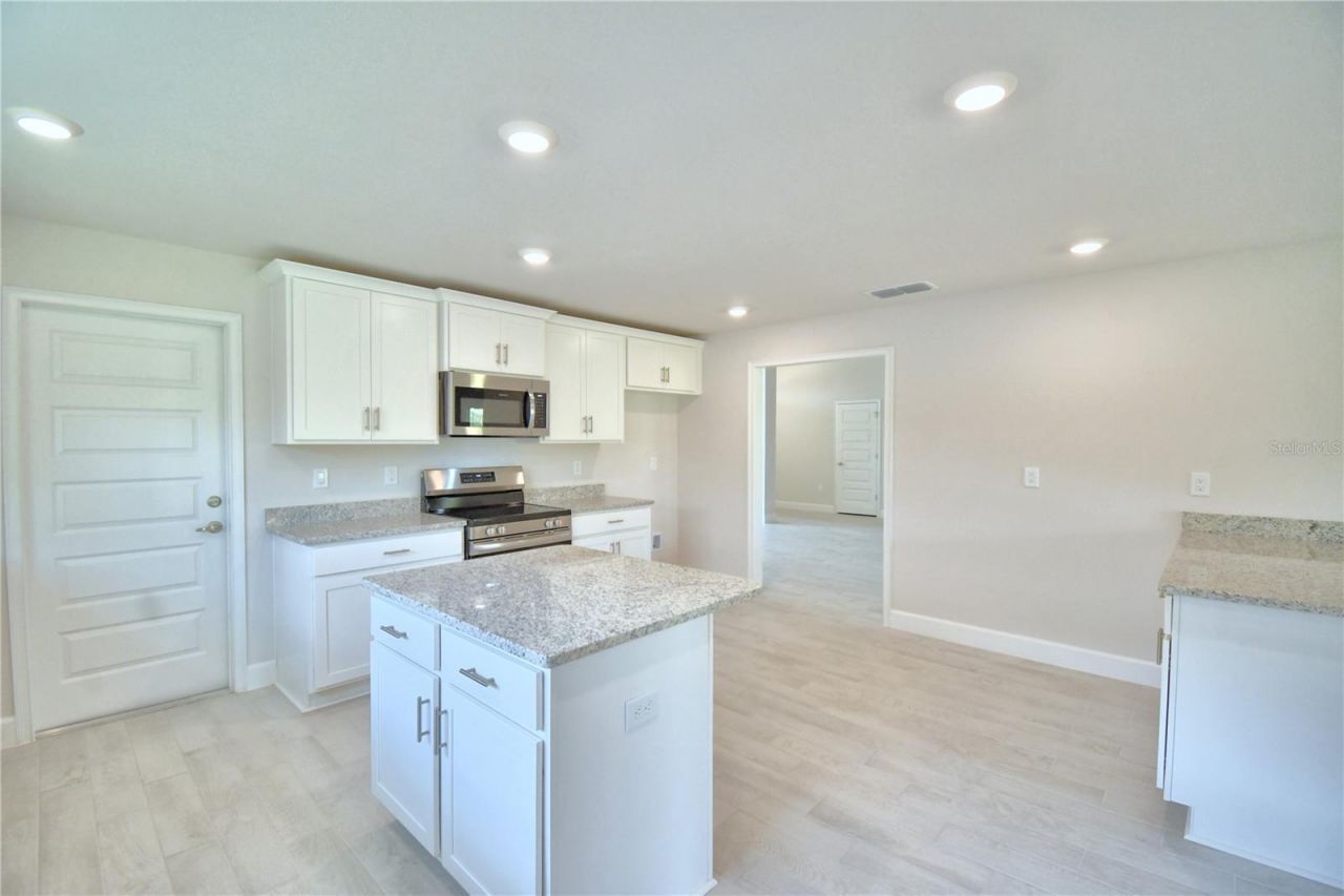 5214 Tennessee Ridge Court, Auburndale, FL 33823 Photo