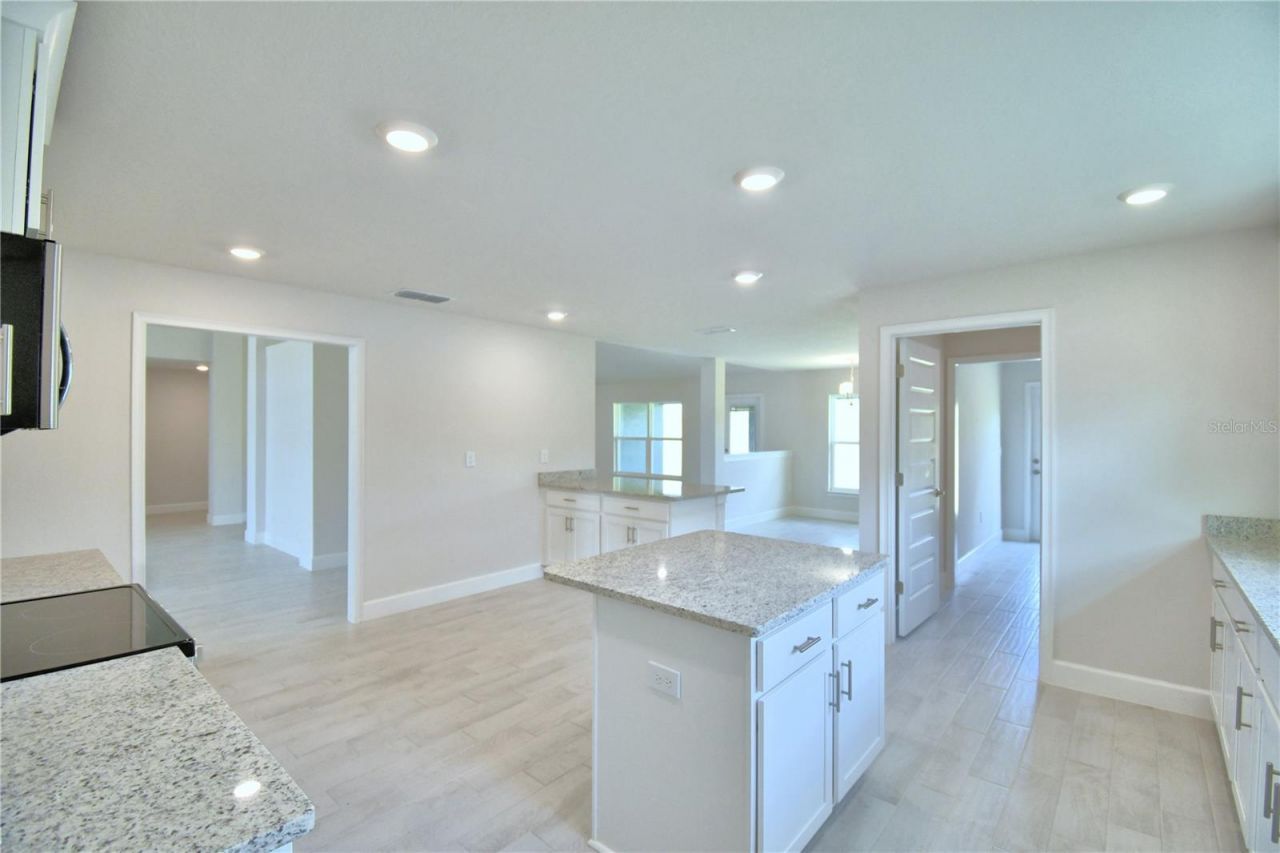 5214 Tennessee Ridge Court, Auburndale, FL 33823 Photo