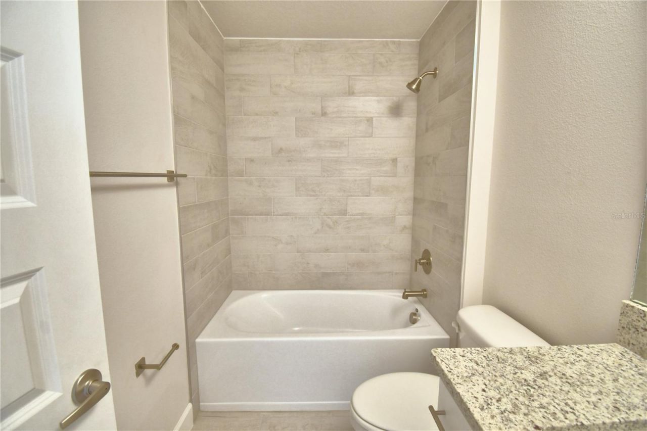 5214 Tennessee Ridge Court, Auburndale, FL 33823 Photo