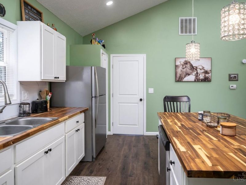 7 Graces Run Road, Winchester, OH 45697 Photo 10