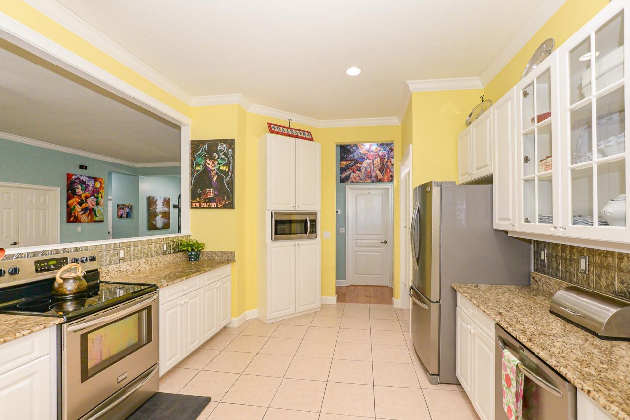 608 NE Canoe Park Circle, Port Saint Lucie, FL 34983 Photo