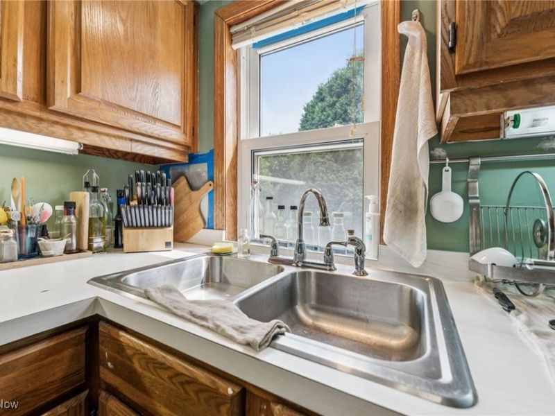 1899 Edwards Drive, Akron, OH 44306 Photo 10