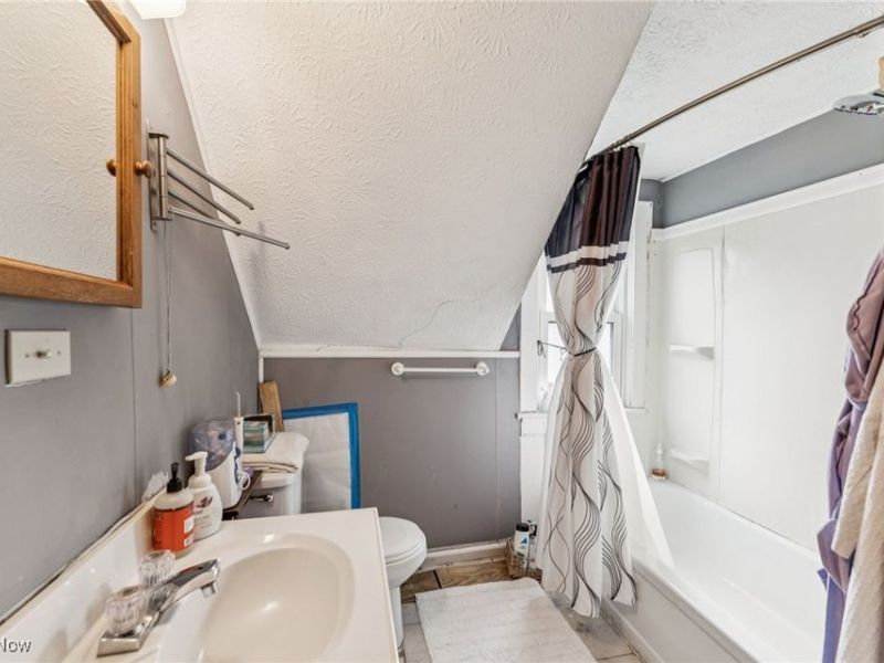 1899 Edwards Drive, Akron, OH 44306 Photo 26