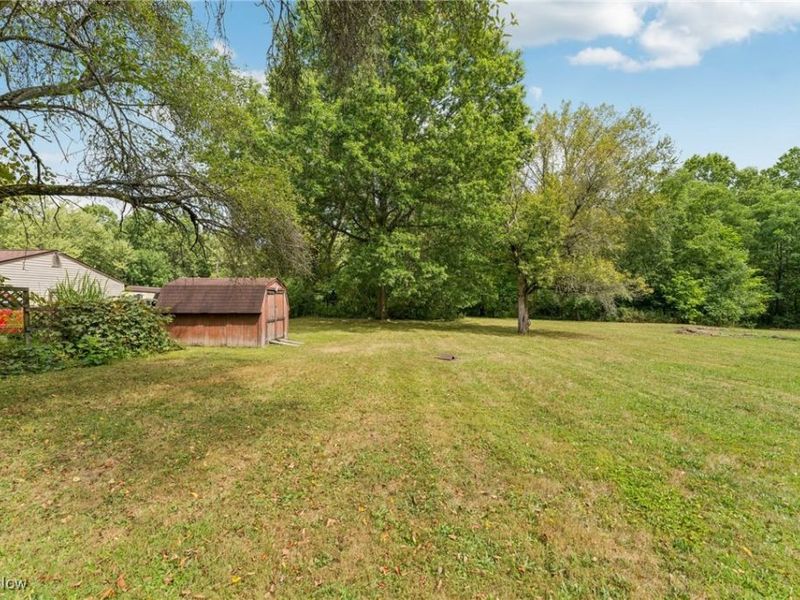 1899 Edwards Drive, Akron, OH 44306 Photo 41