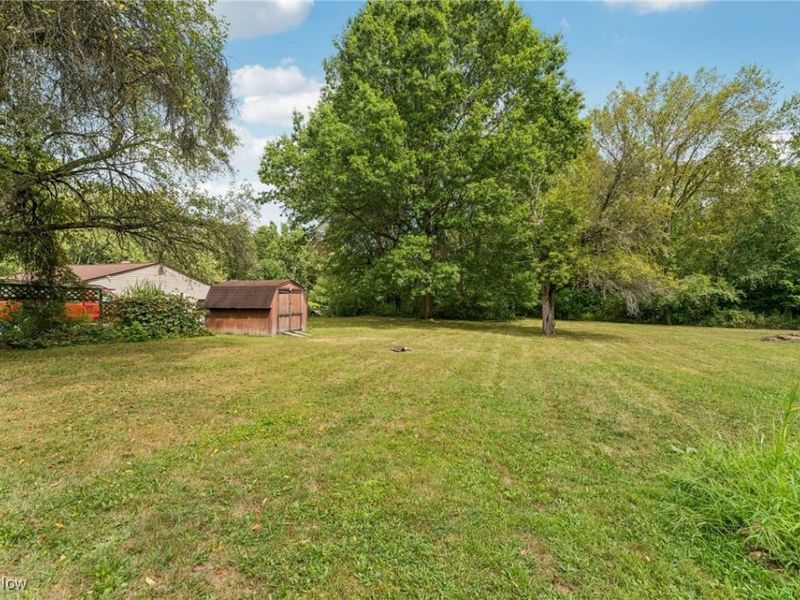 1899 Edwards Drive, Akron, OH 44306 Photo 42