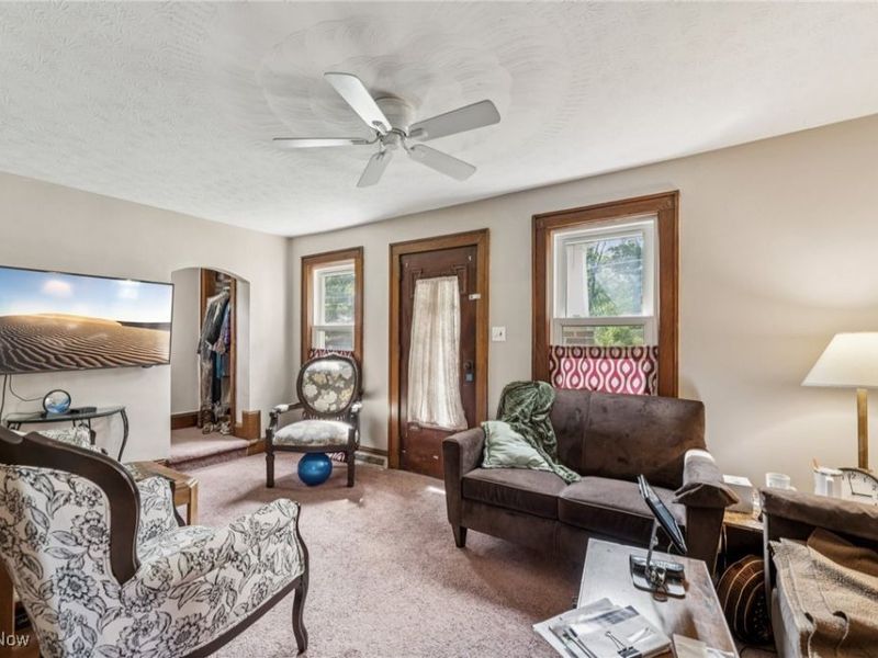 1899 Edwards Drive, Akron, OH 44306 Photo 5