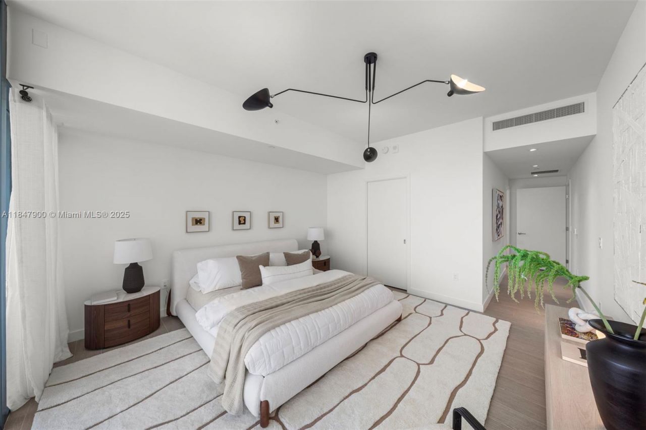 Please Call For Address, Unit 2101/02, Miami Beach, FL 33139 Photo
