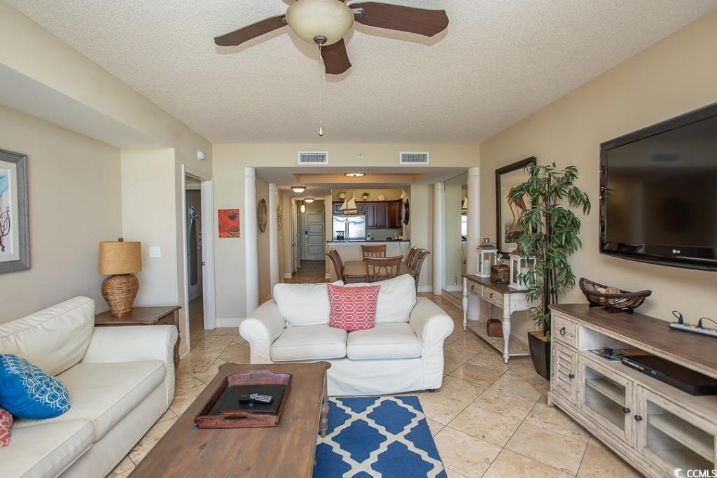 100 North Beach Blvd. Photo 20