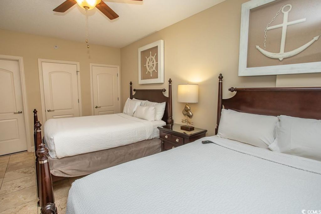 100 North Beach Blvd. Photo 4