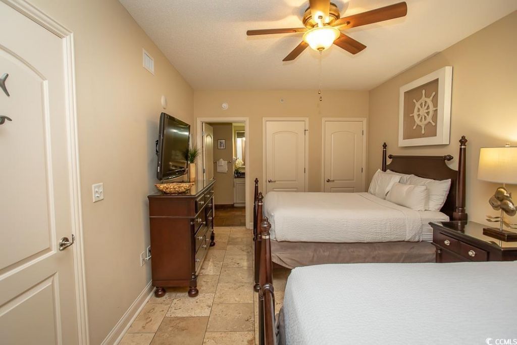 100 North Beach Blvd. Photo 5