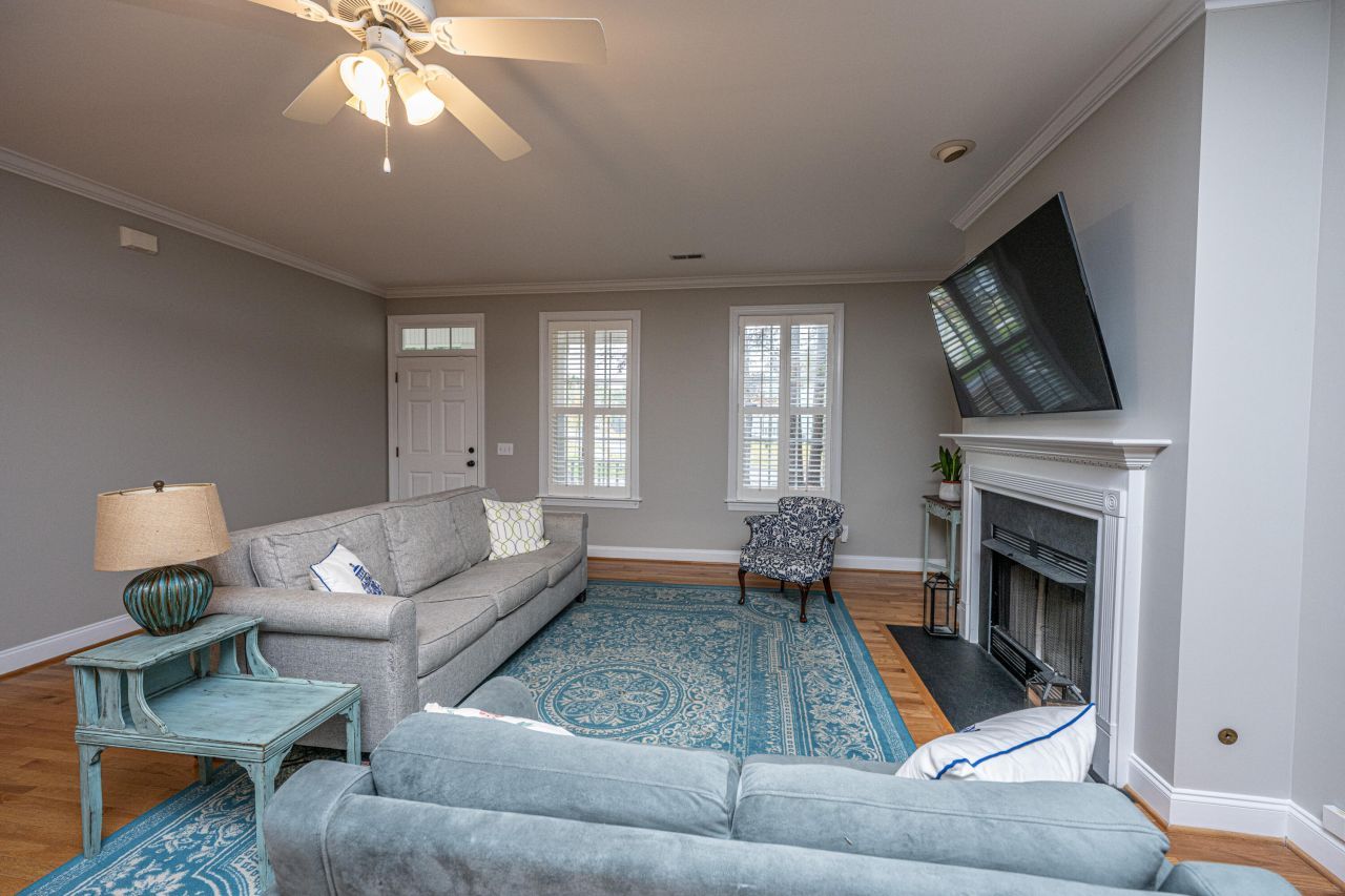 415 Waring Street Photo 13