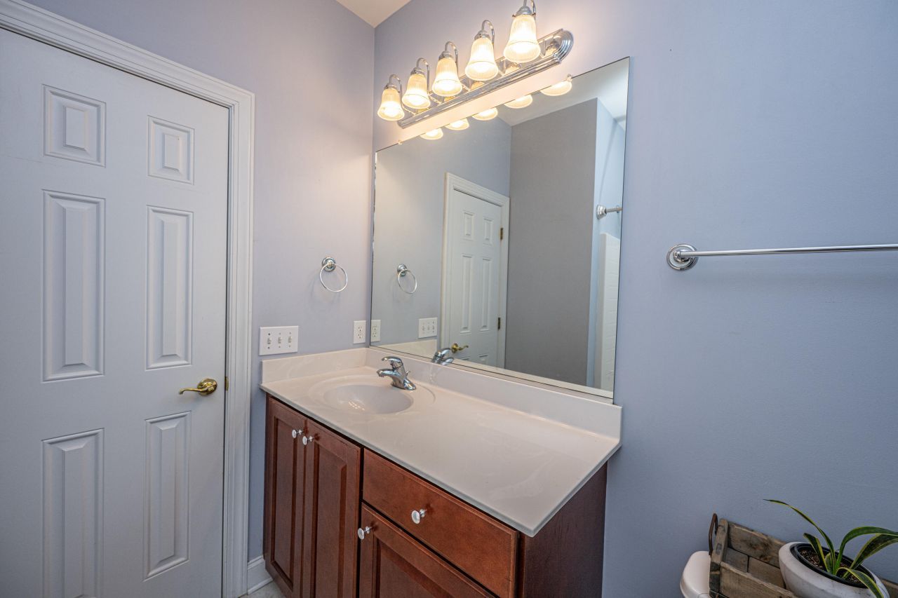 415 Waring Street Photo 35